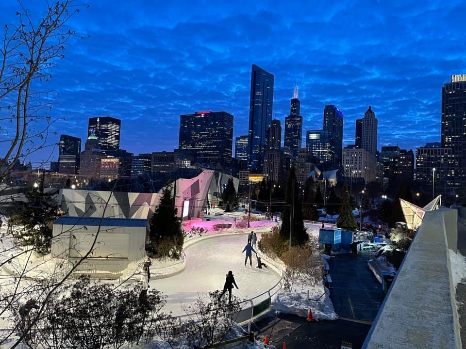 the-best-ice-skating-rinks-in-chicago