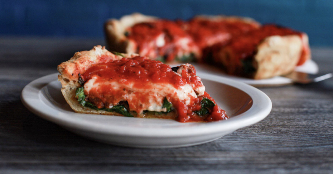 a-vegan-deep-dish-pizza-trailblazer-to-move-from-lakeview-to-logan-square