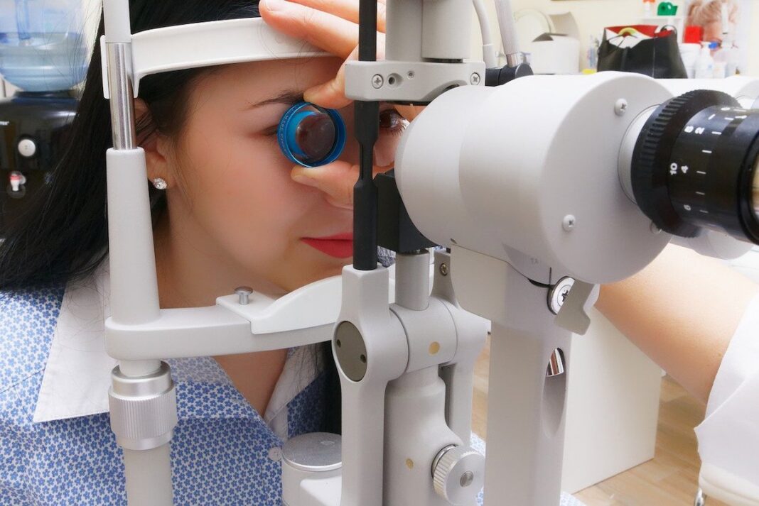 must-read-guide-to-lasik-eye-surgery