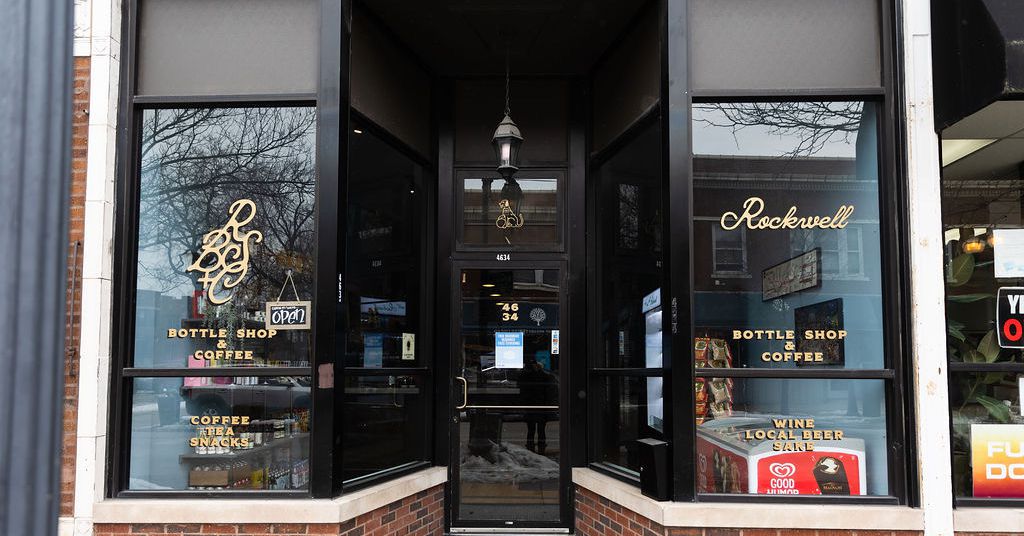 a-restaurateur-downsizes-to-a-wine-and-sake-shop-in-lincoln-square