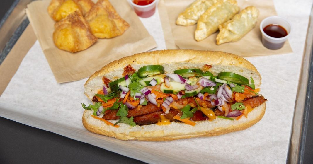 where-to-eat-banh-mi-in-chicago