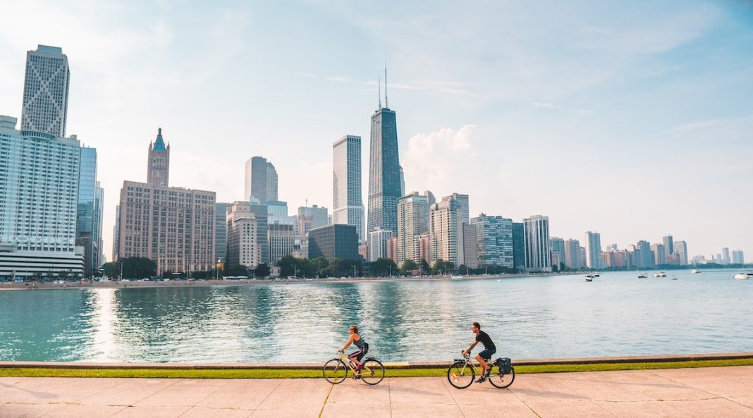 chicago-ranks-as-the-5th-best-city-in-america-for-thrifting